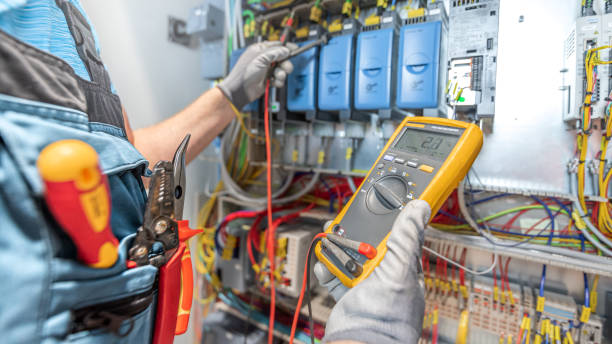 Best Local Electrician Companies  in North Patchogue, NY